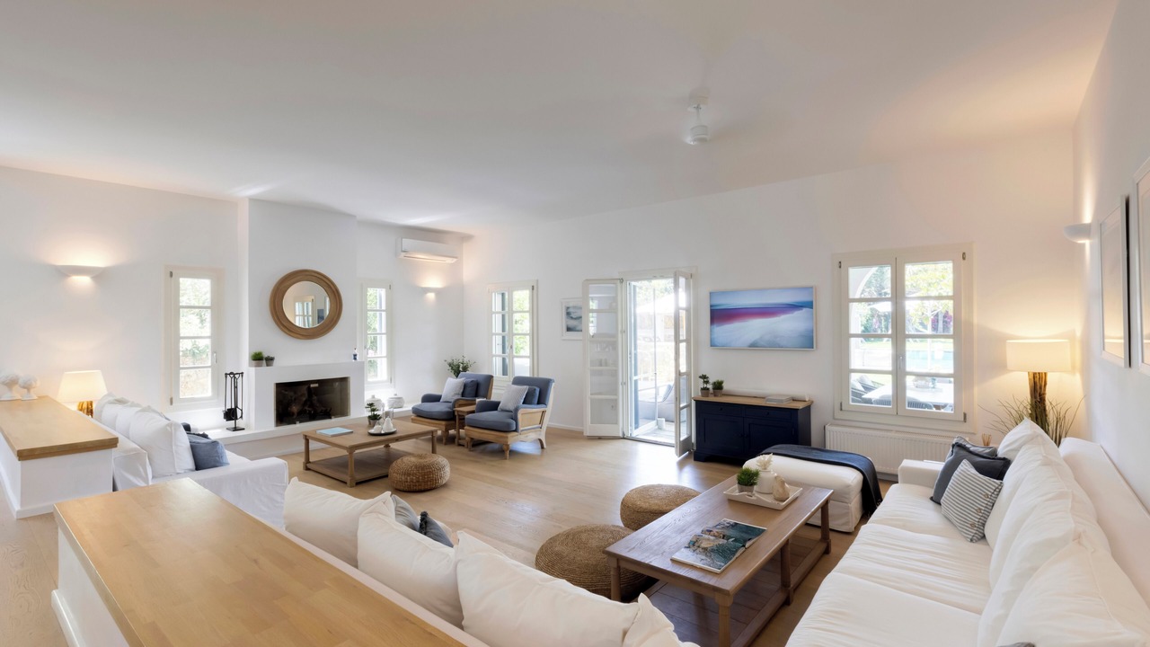 Photo of Livingroom in Spetses