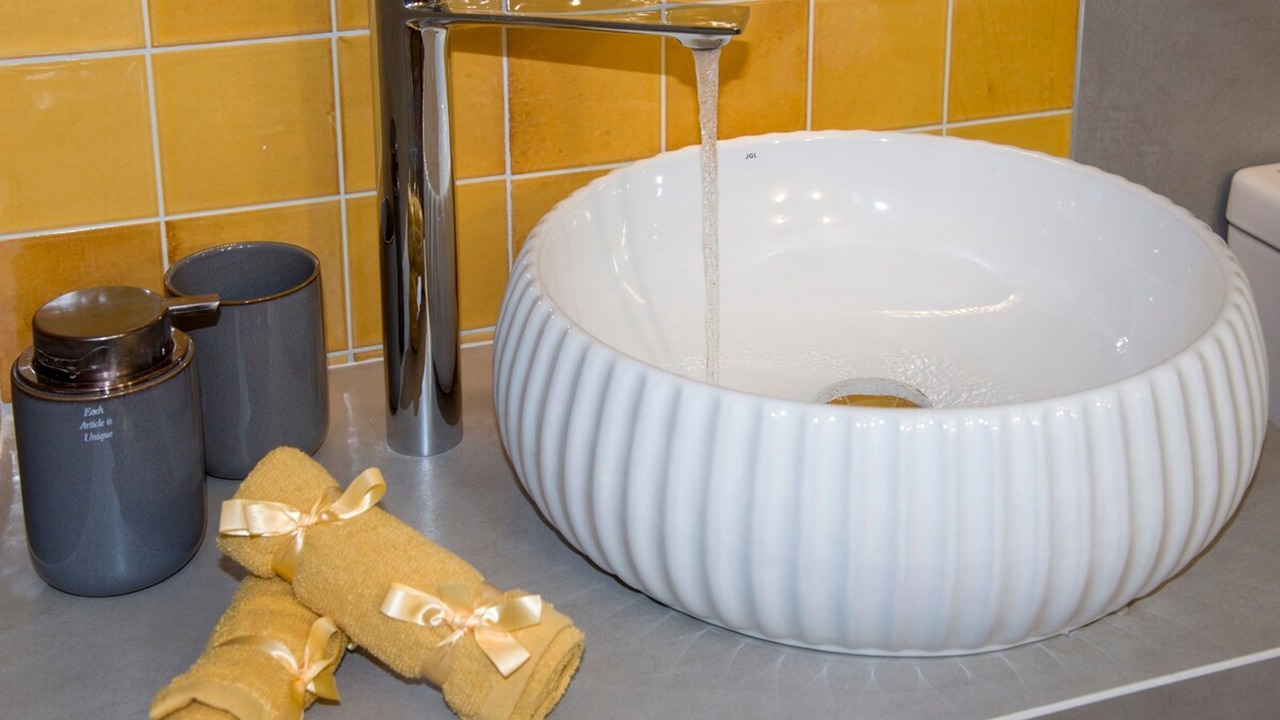 Photo of Bathroom in Alikianos