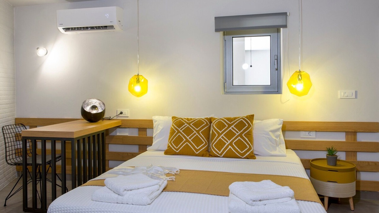 Photo of Bedroom in Alikianos