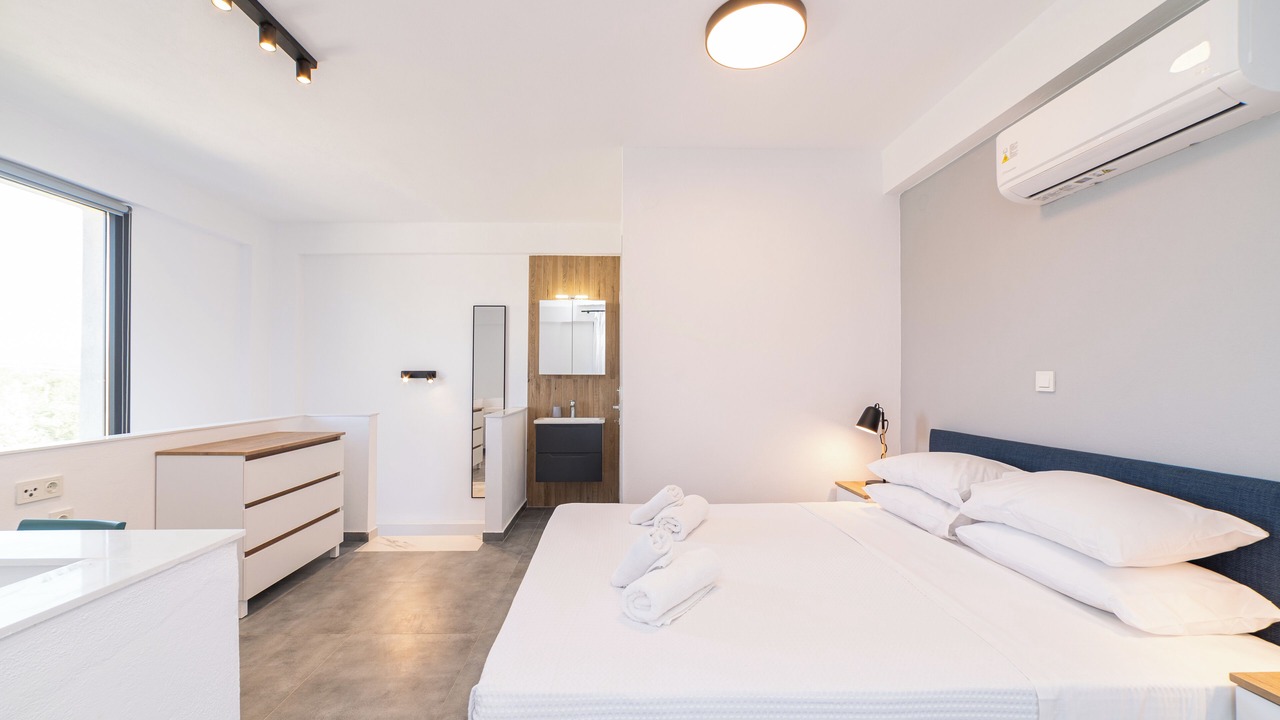 Photo of Bedroom in Paralia Ofryniou
