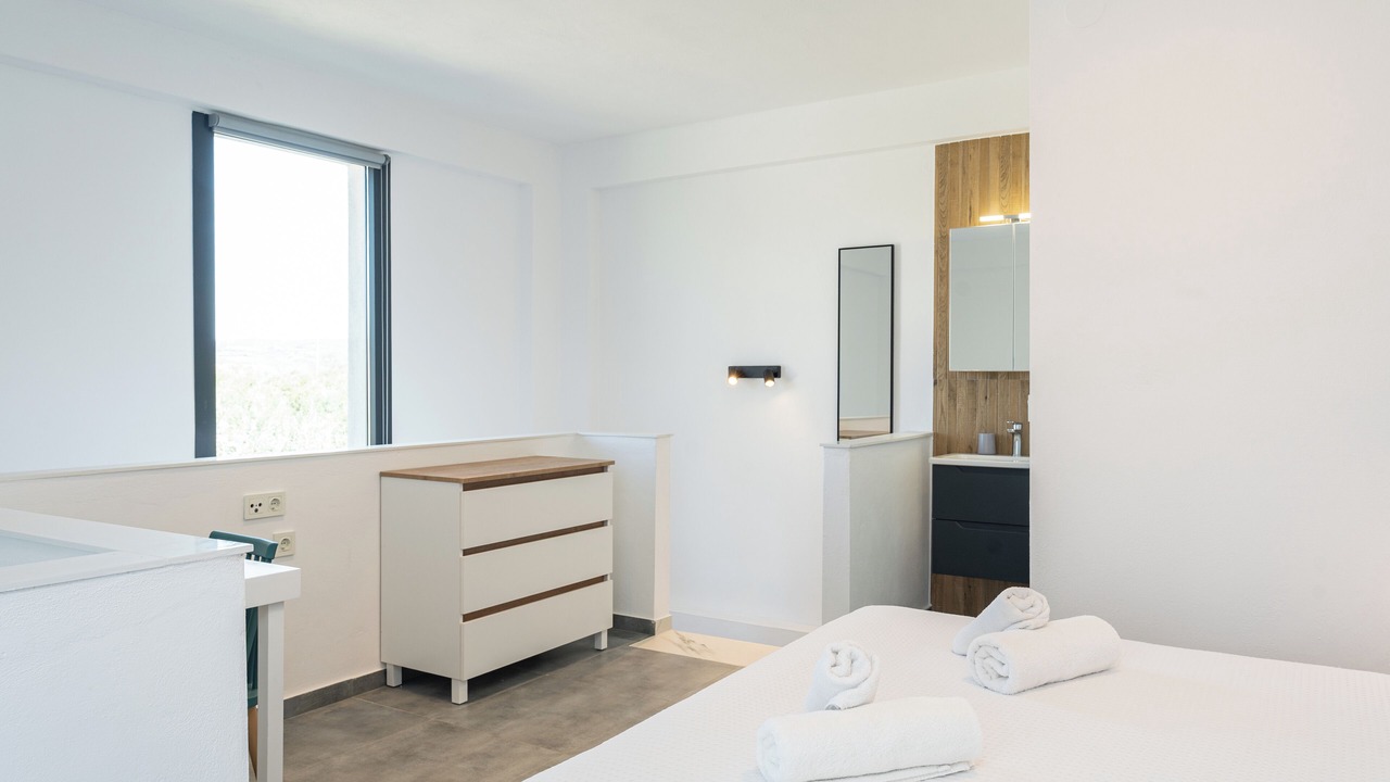 Photo of Bedroom in Paralia Ofryniou