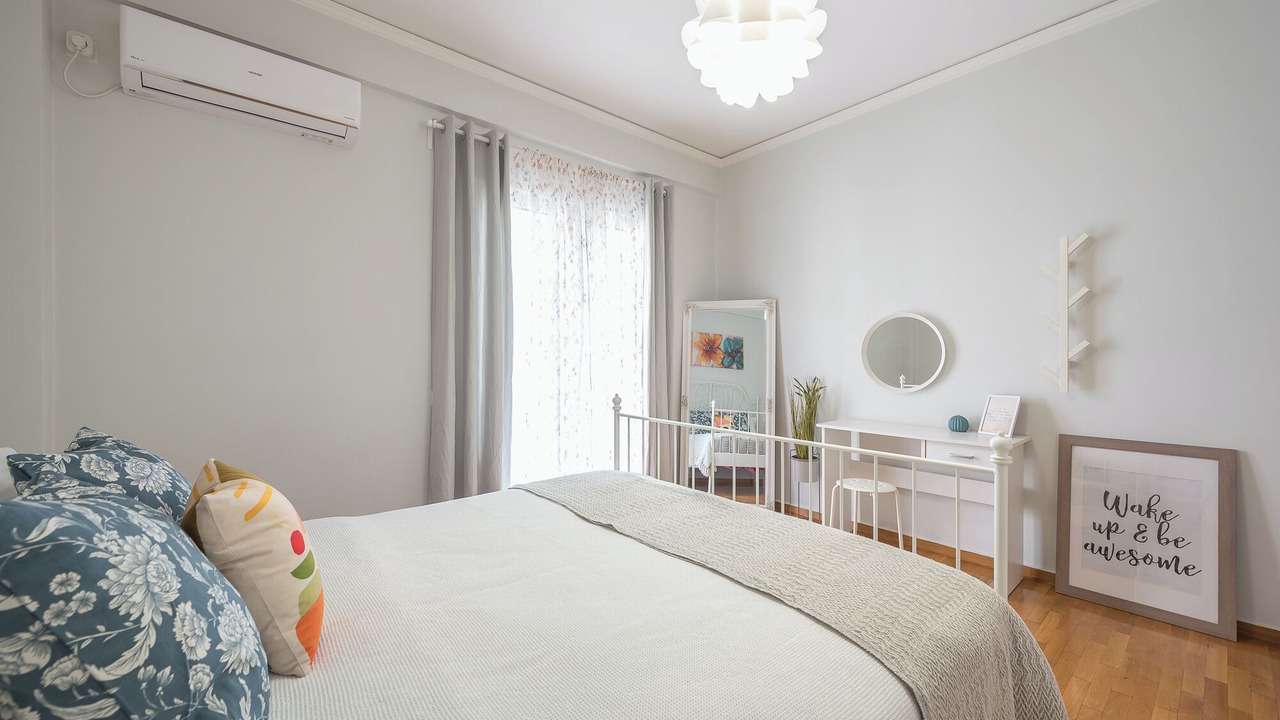 Photo of Bedroom in Moschato-Tavros