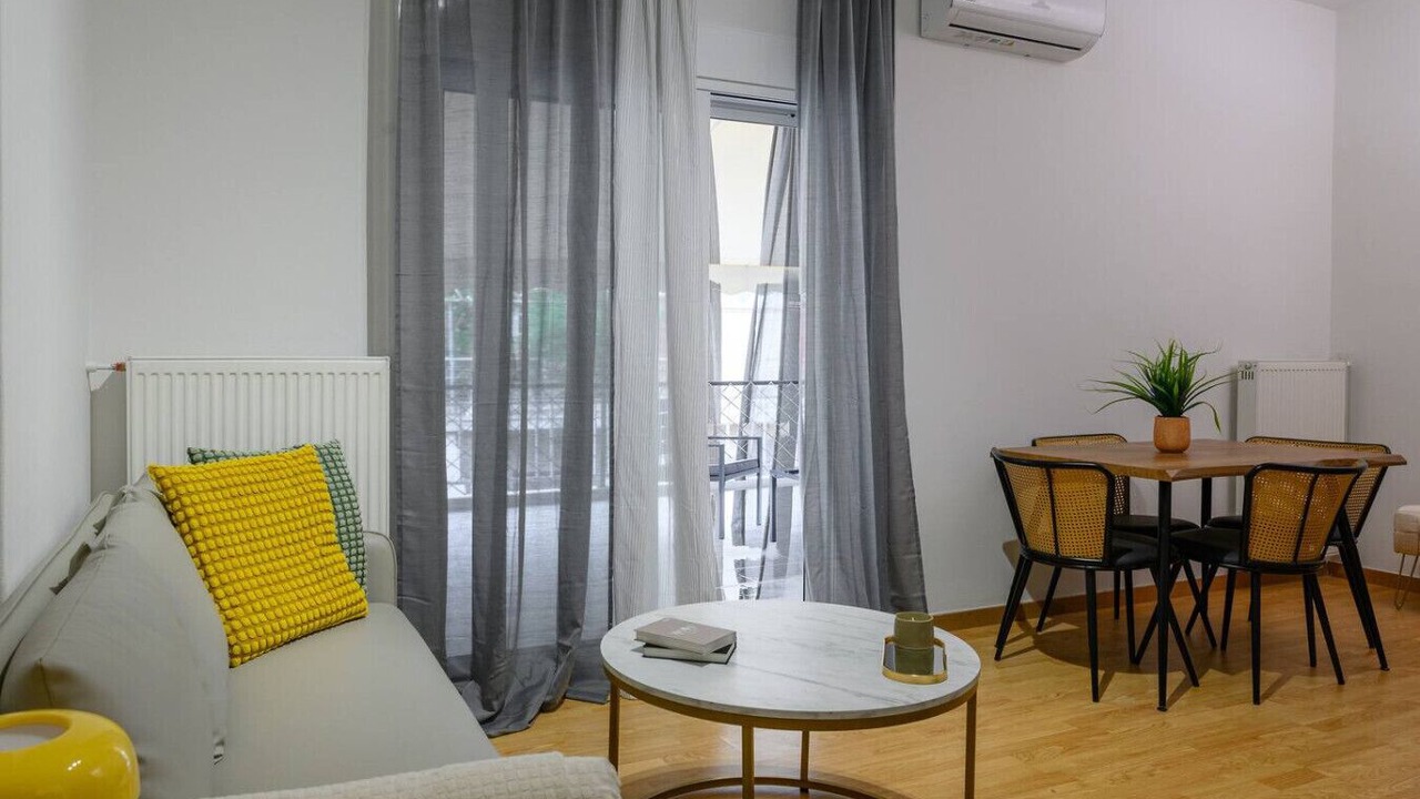 Photo of Livingroom in Athens