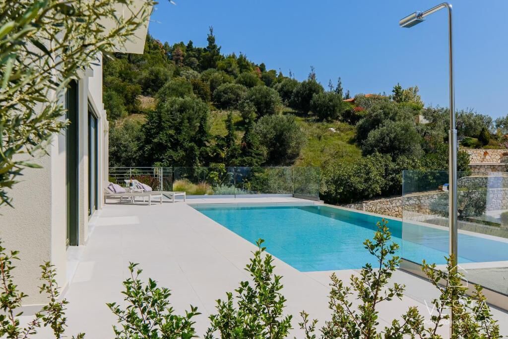 Photo of Bedroom in Elia Nikitis