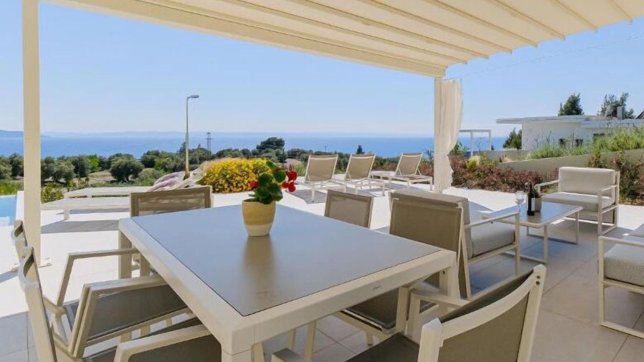 Photo of Bedroom in Elia Nikitis