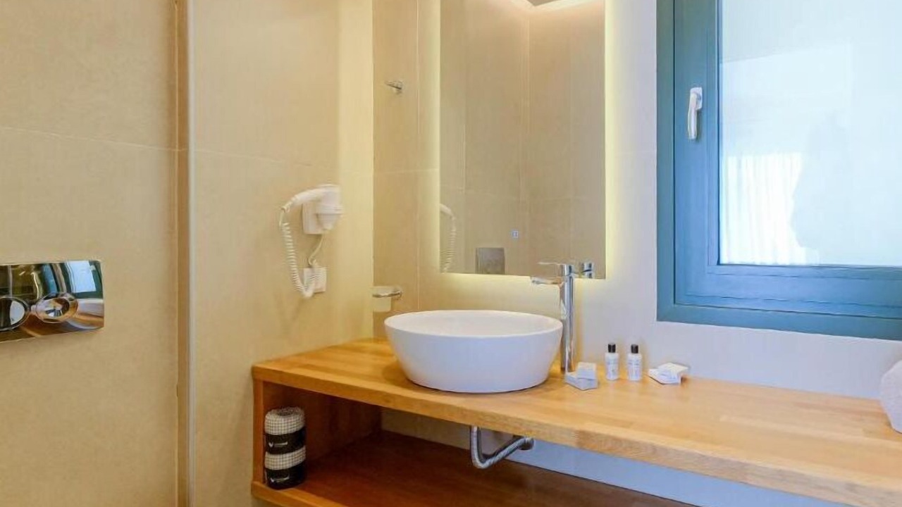 Photo of Bathroom in Elia Nikitis