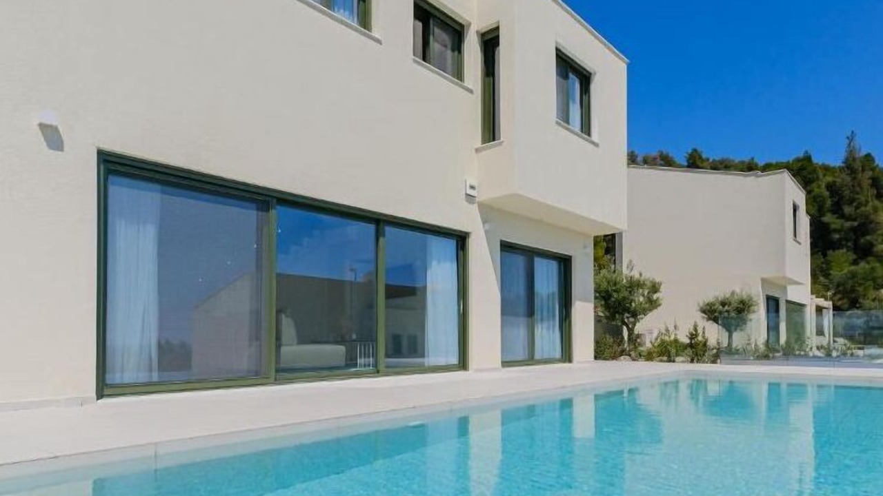 Photo of Bedroom in Elia Nikitis