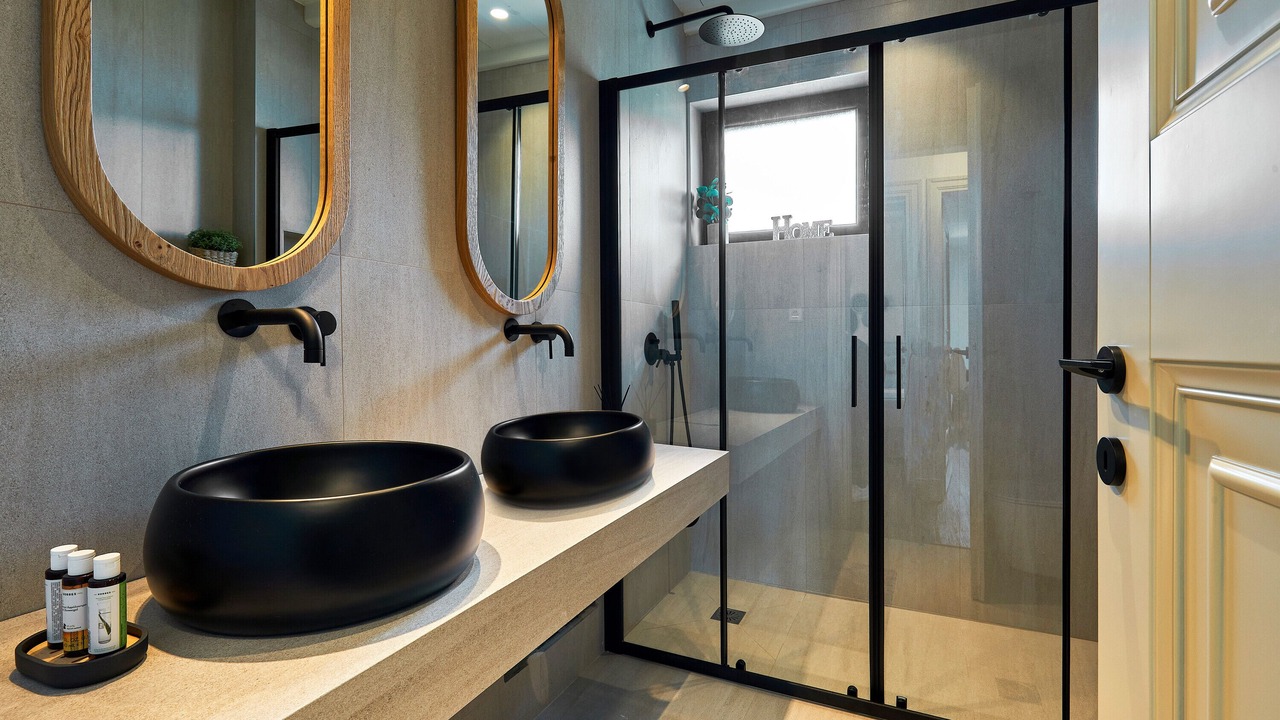 Photo of Bathroom in Koutouloufari