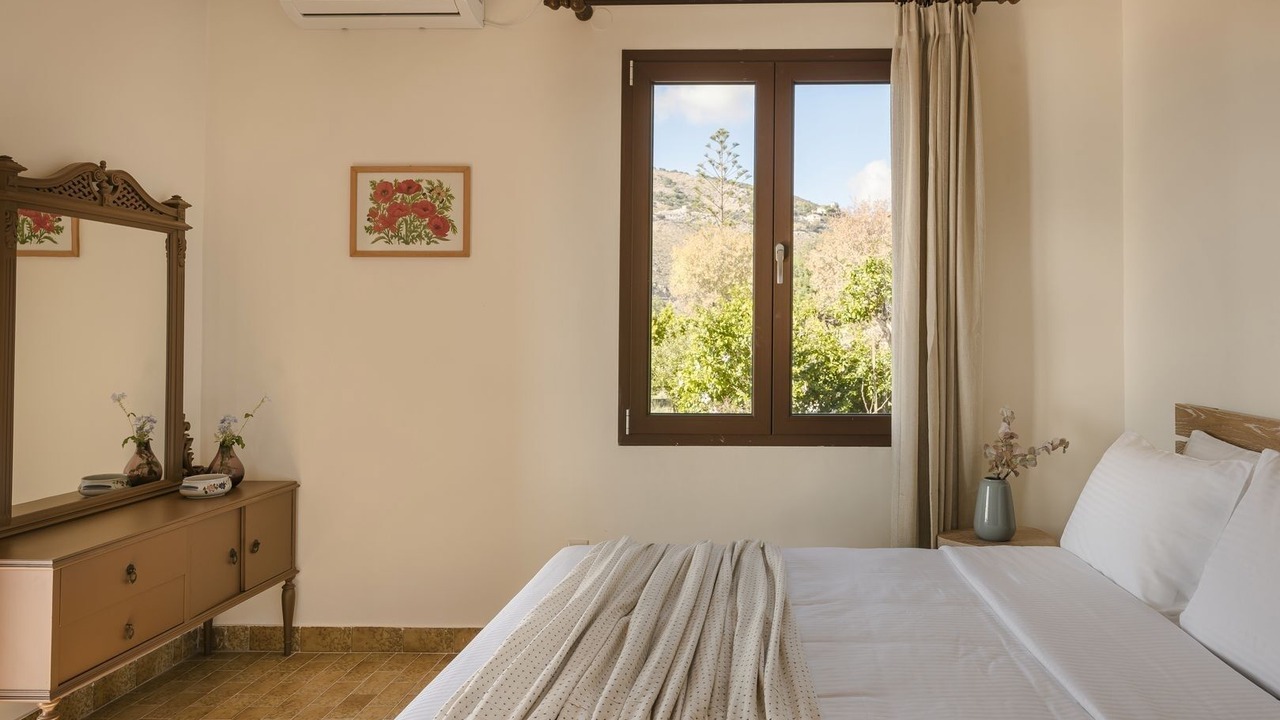 Photo of Bedroom in Kourouklata