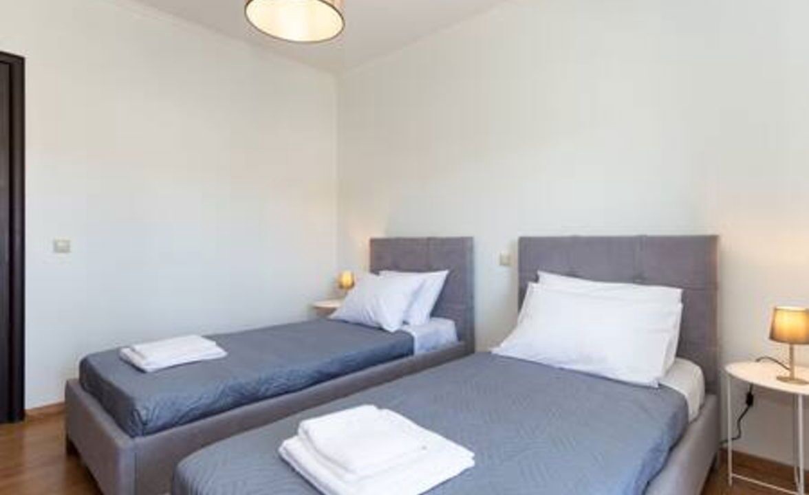 Photo of Bedroom in Ipsos