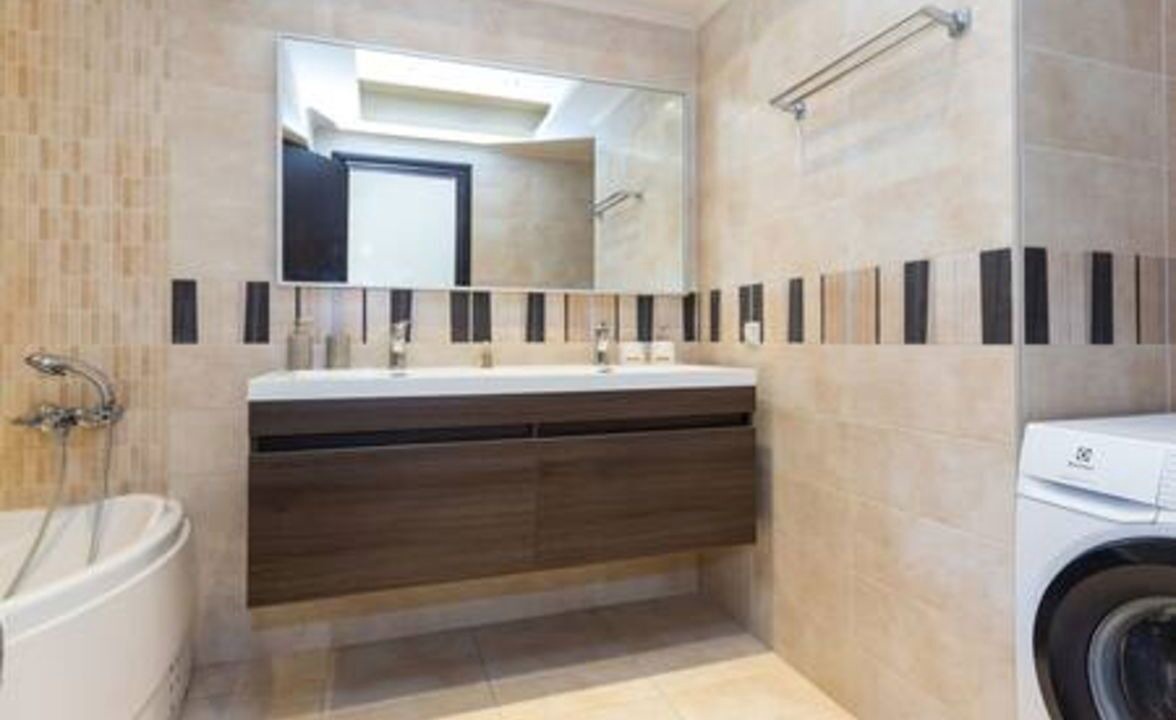 Photo of Bathroom in Ipsos