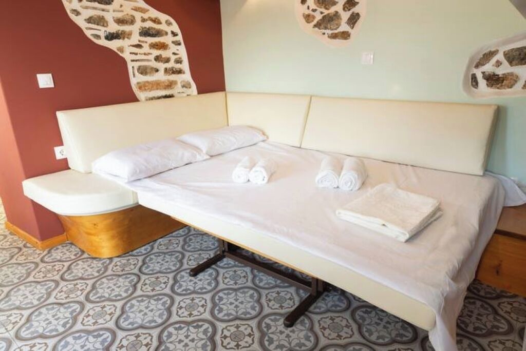 Photo of Bedroom in Leros
