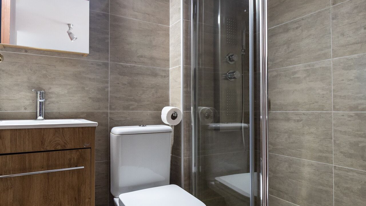 Photo of Bathroom in Vardaris