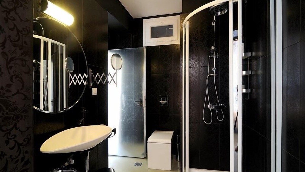 Photo of Bathroom in Pangrati