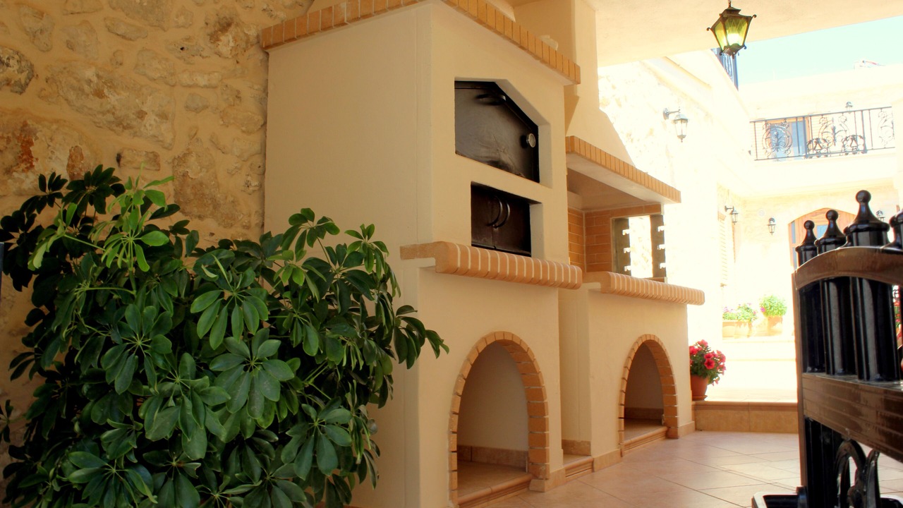 Photo of Outdoor in Monopari