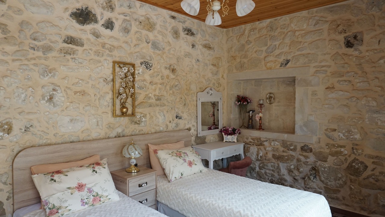 Photo of Bedroom in Monopari
