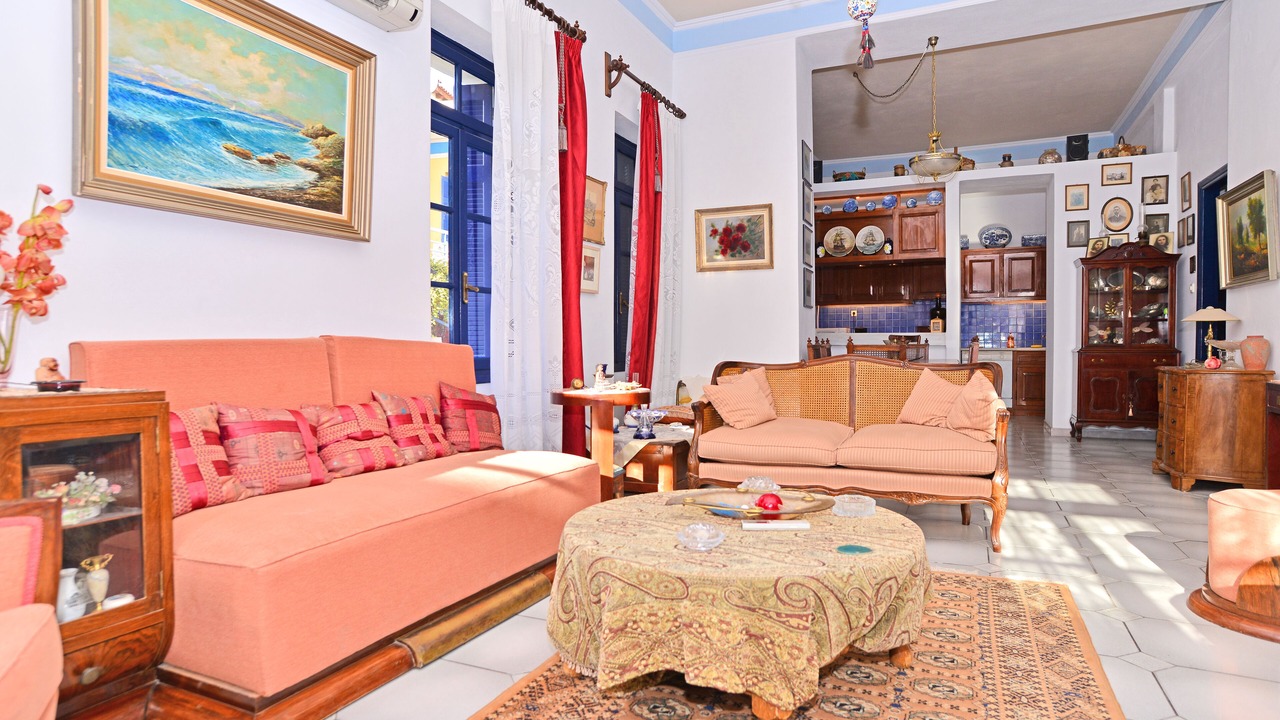 Photo of Livingroom in Aegina