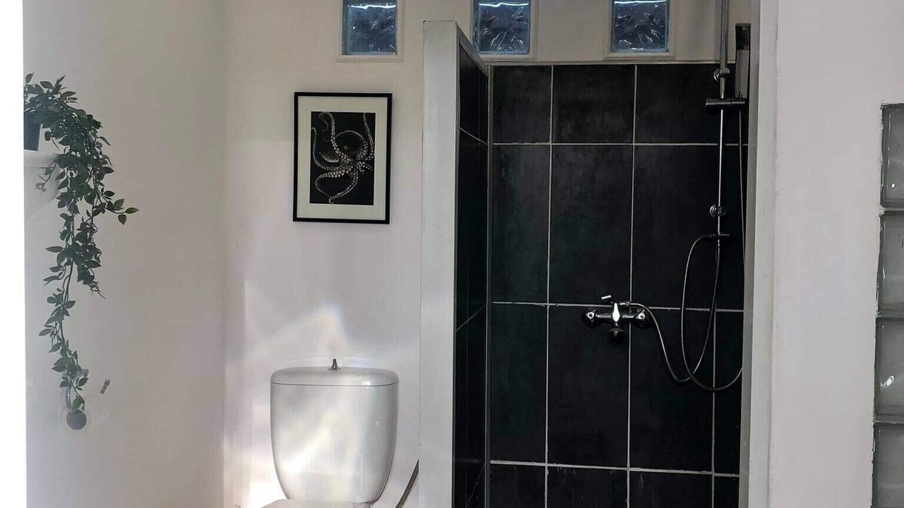 Photo of Bathroom in Tsikalaria