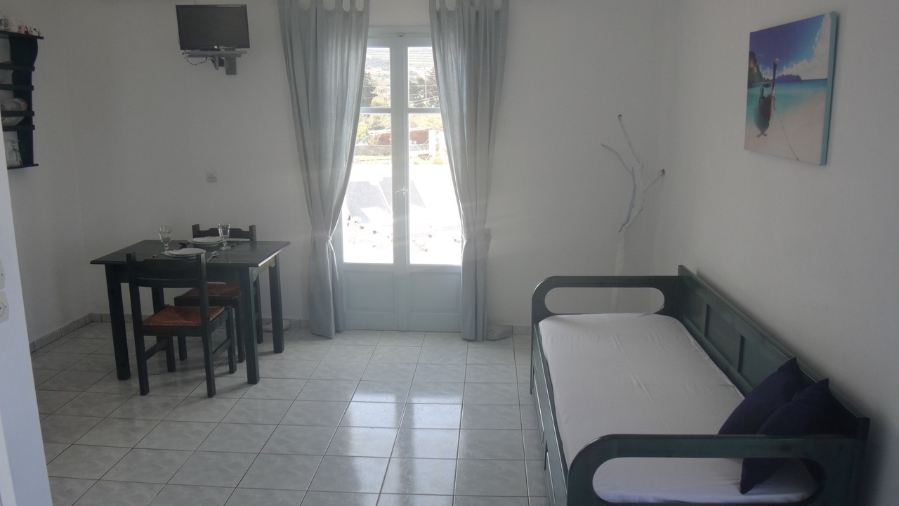 Photo of Bedroom in Drios