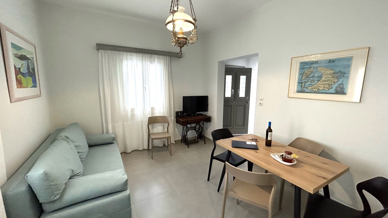 Photo of Bedroom in Fira