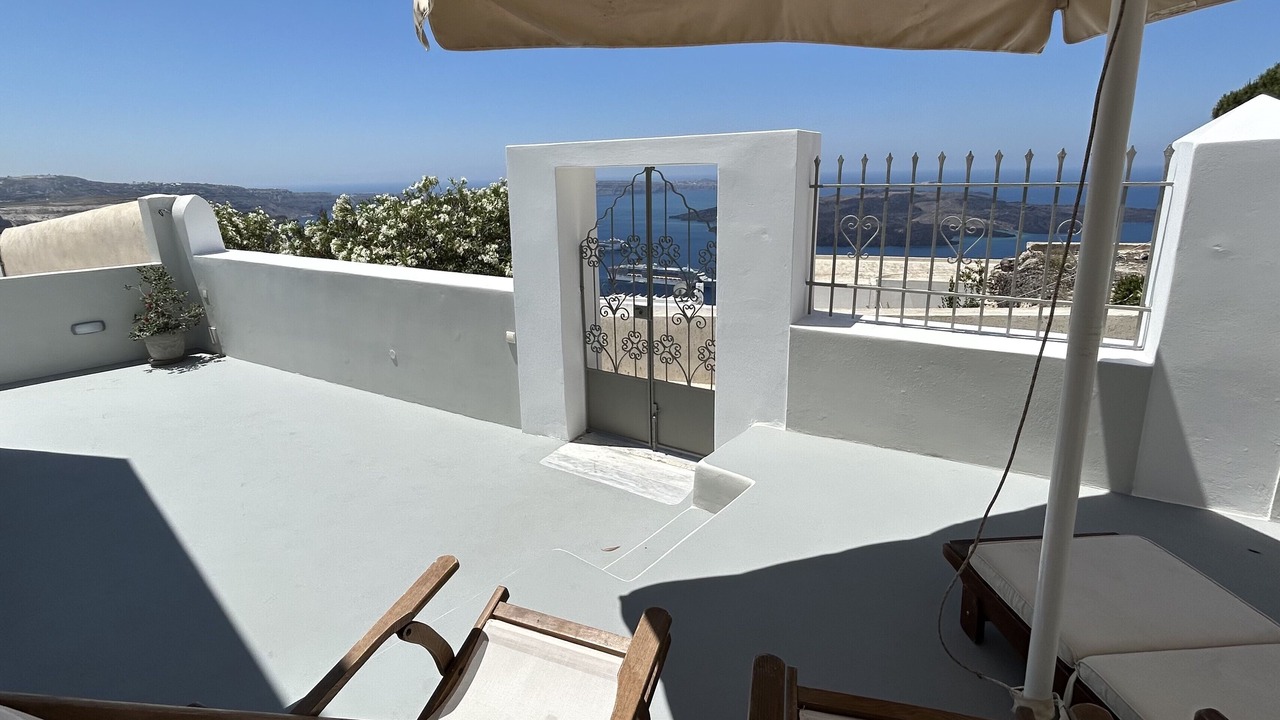Photo of Others in Fira