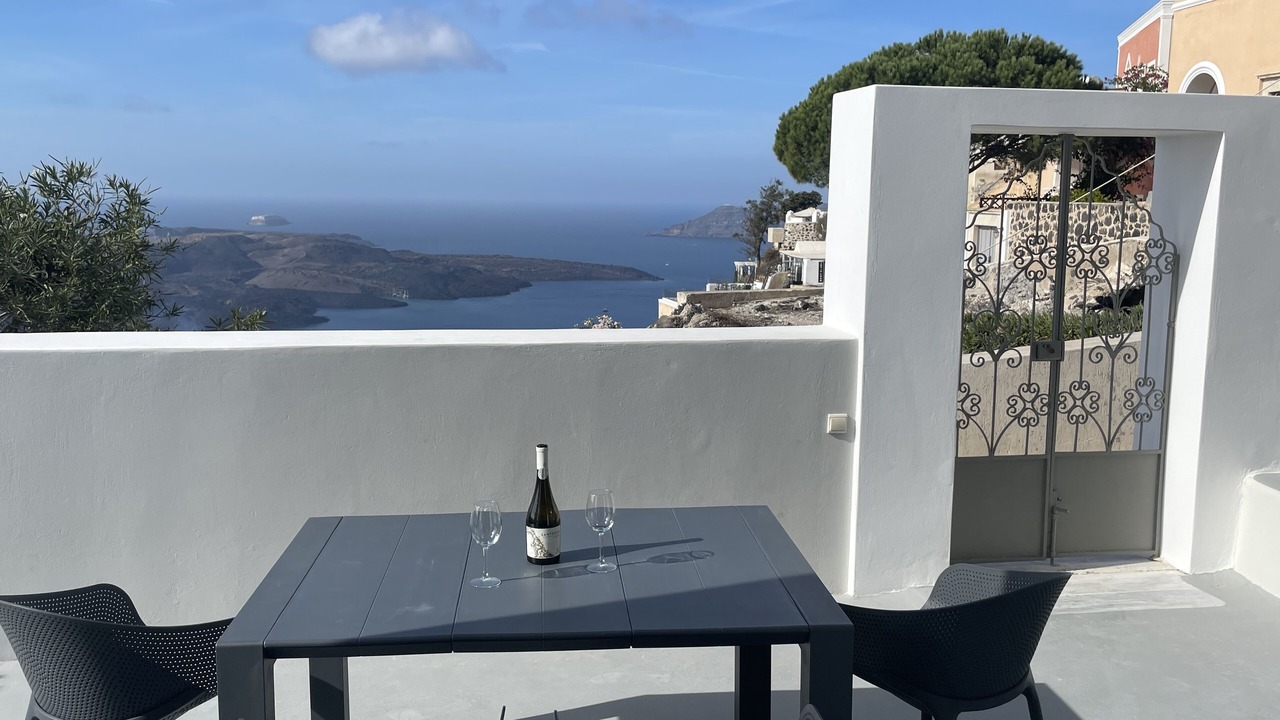 Photo of Others in Fira