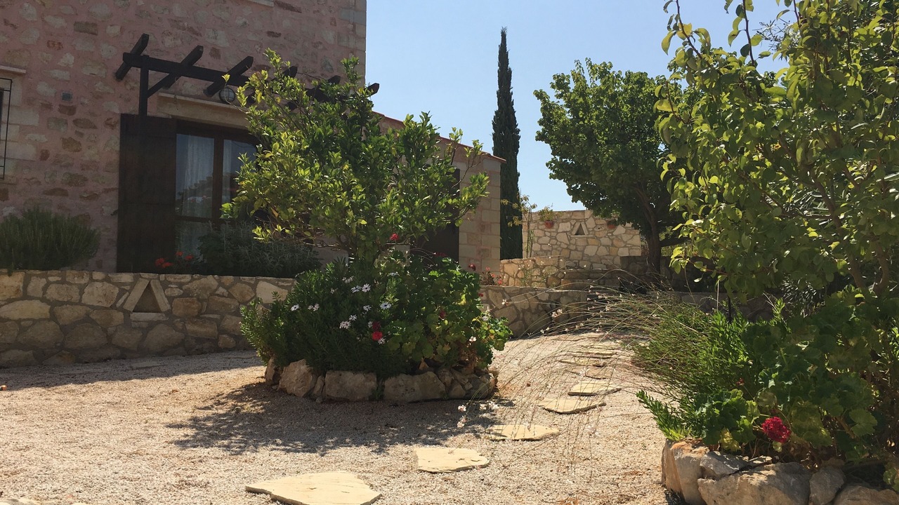 Photo of Outdoor in Makhairoi
