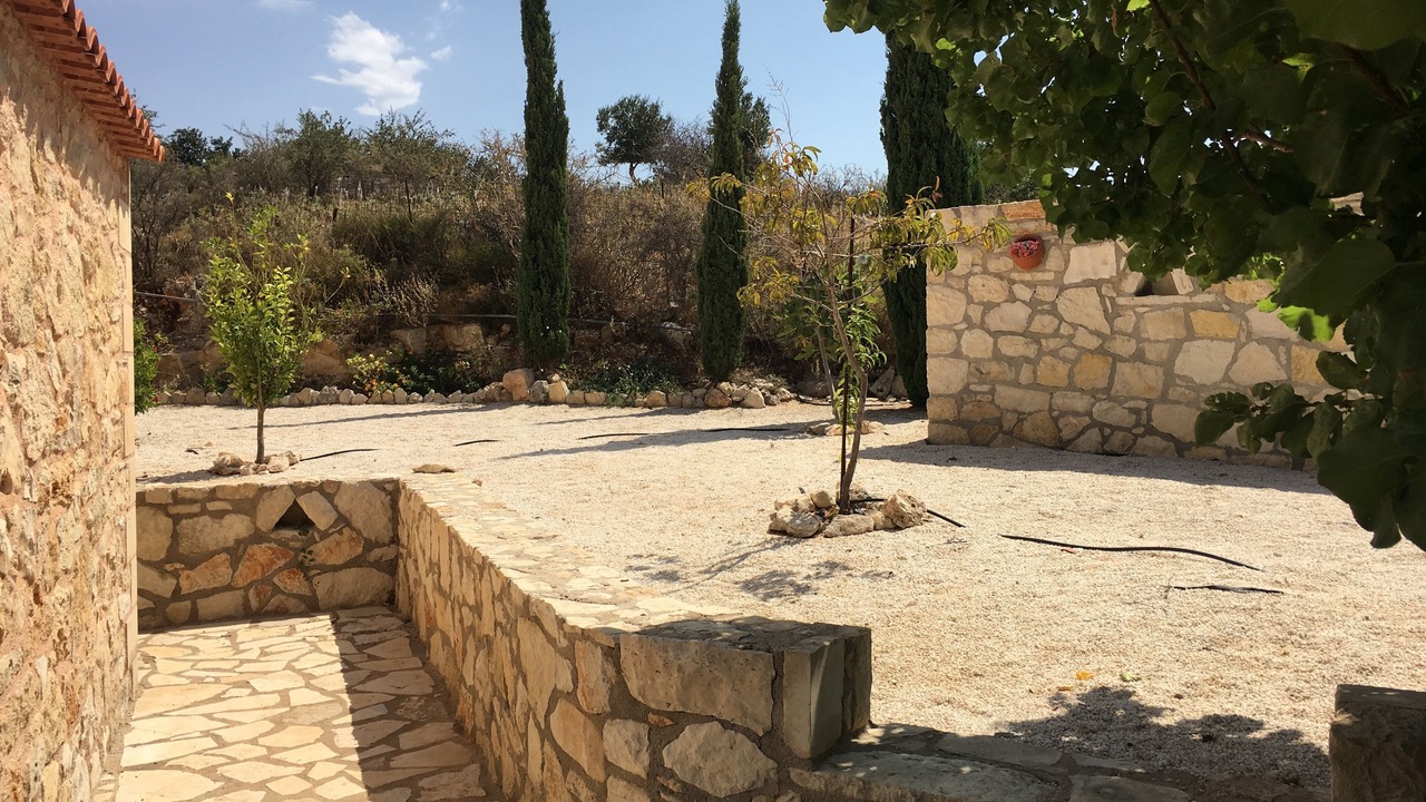 Photo of Outdoor in Makhairoi