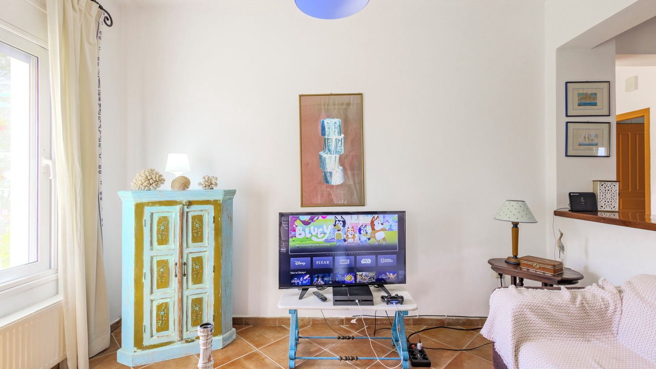 Photo of Livingroom in Melikia