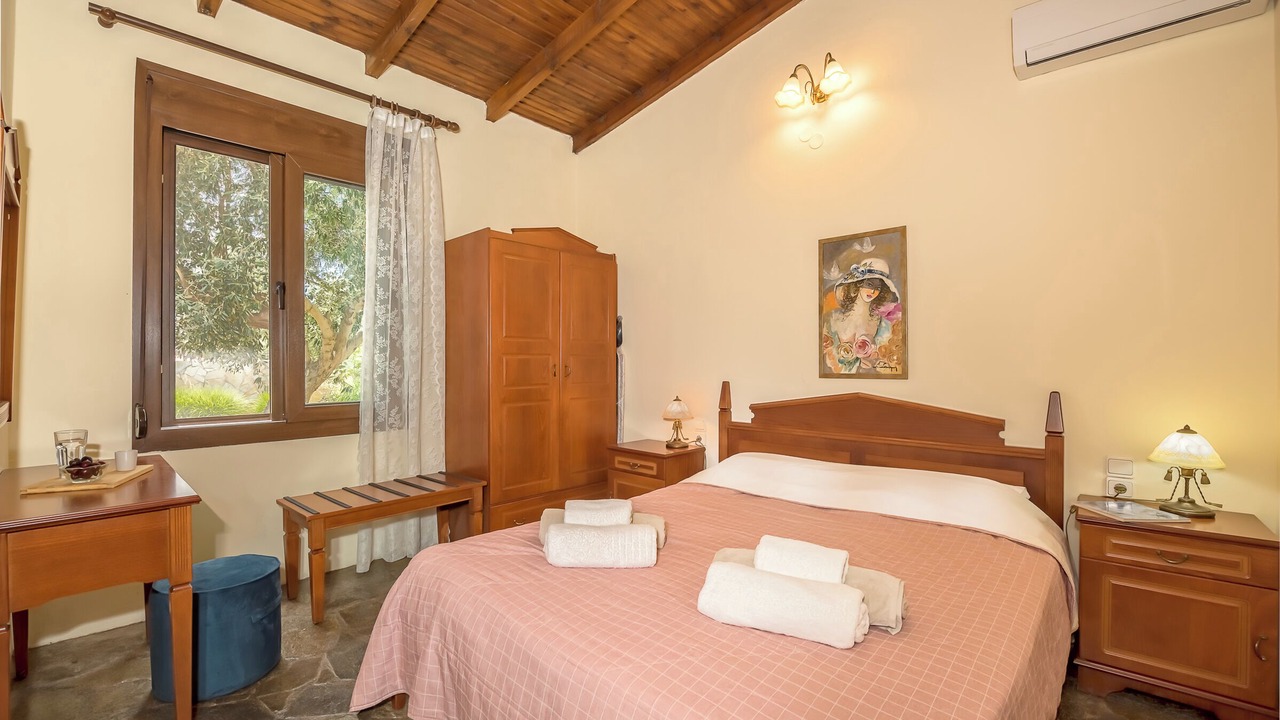 Photo of Bedroom in Spilia