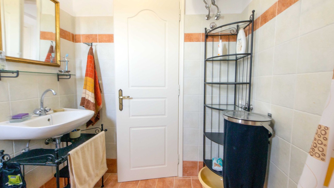 Photo of Bathroom in Naxos