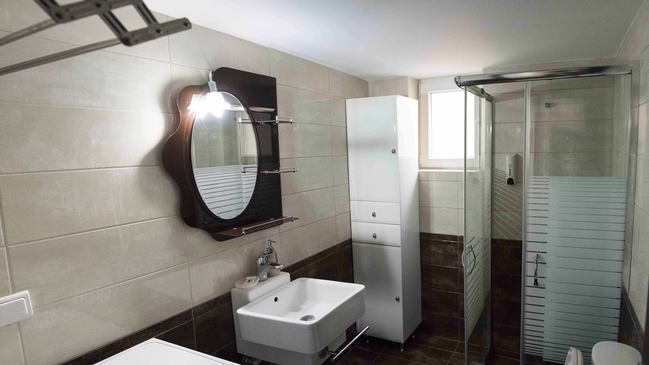 Photo of Bathroom in Ampelokipoi