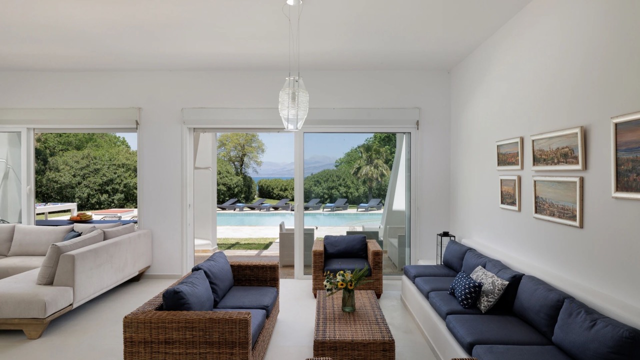 Photo of Livingroom in Petaleia