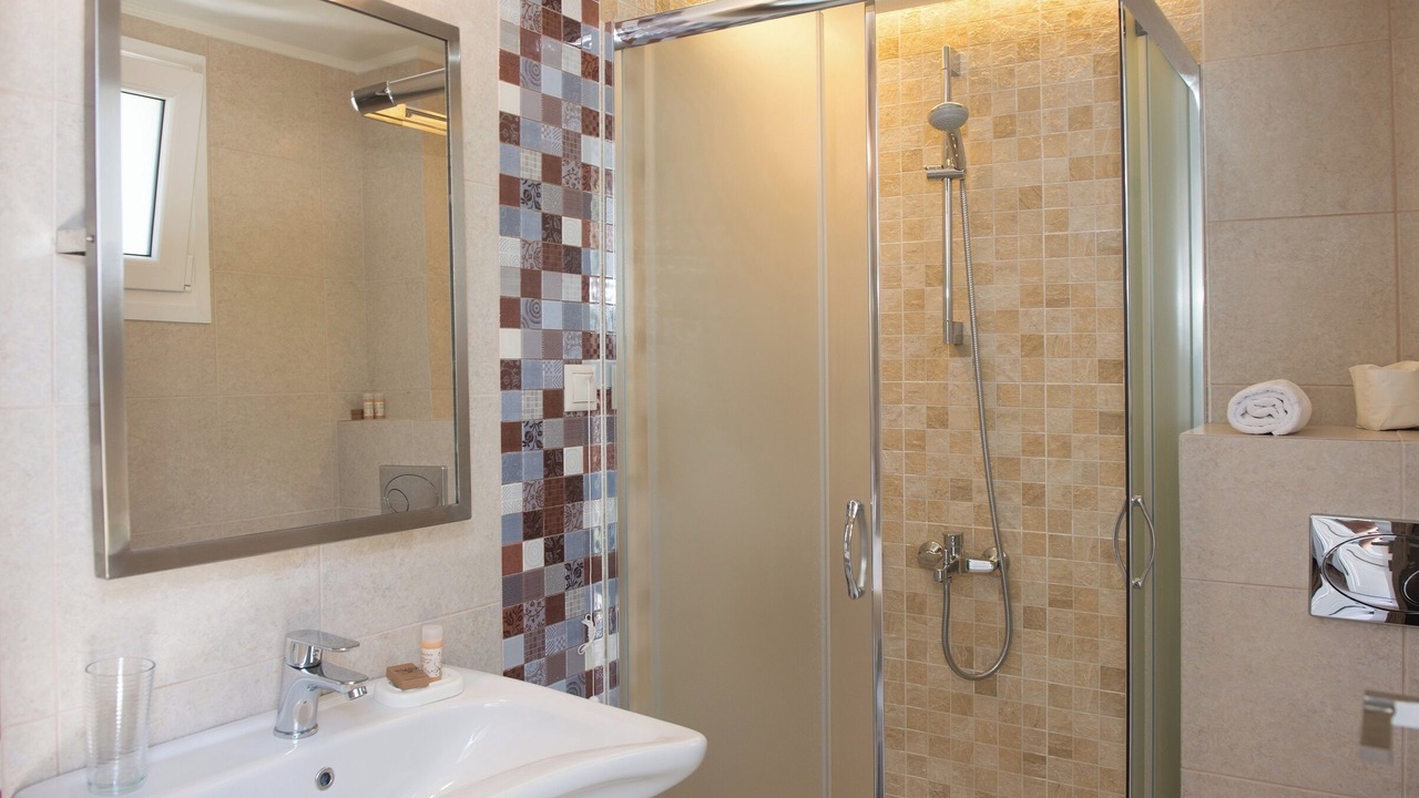 Photo of Bathroom in Foinikounta