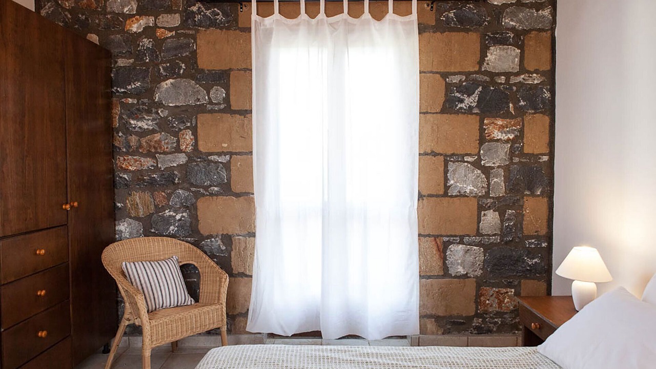 Photo of Bedroom in Lefktron