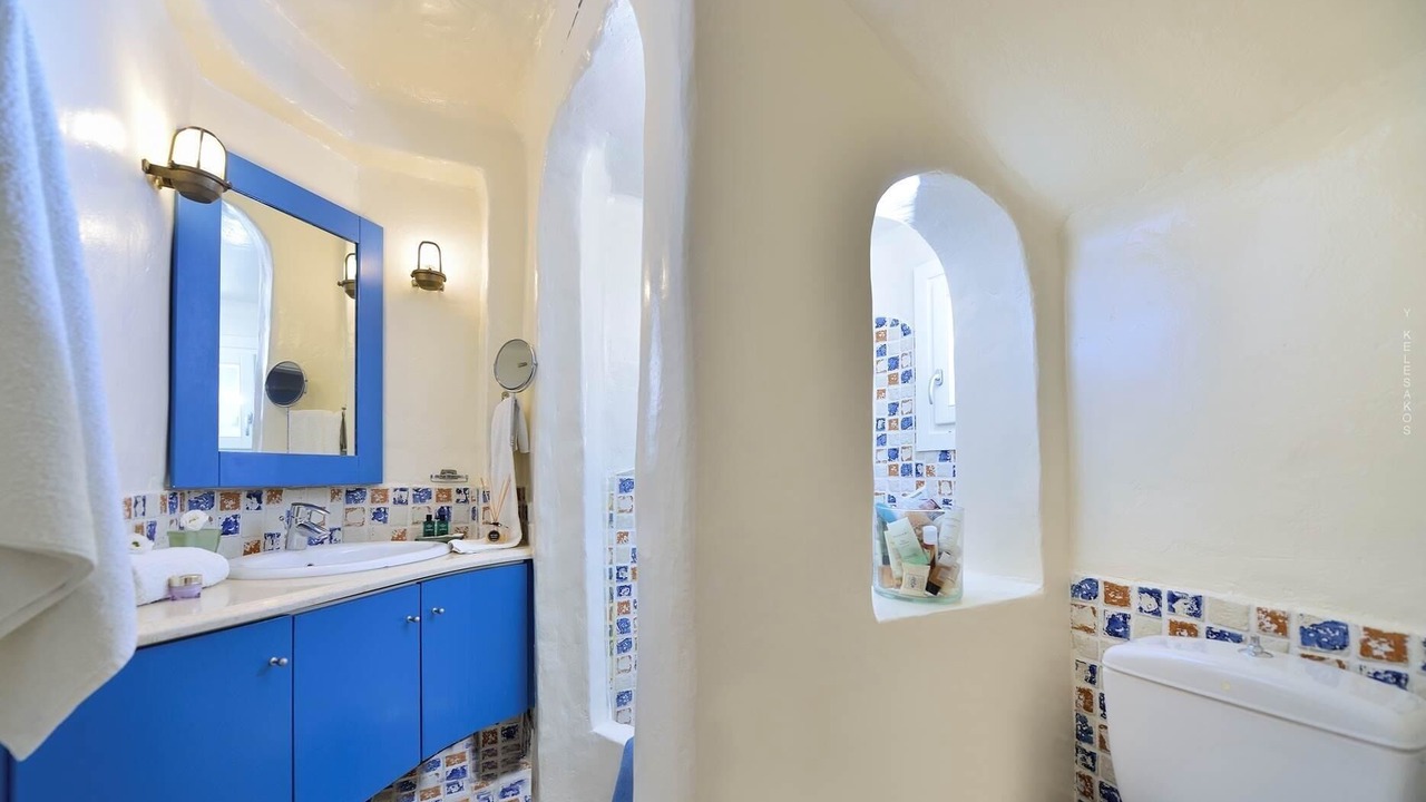 Photo of Bathroom in Platis Gialos