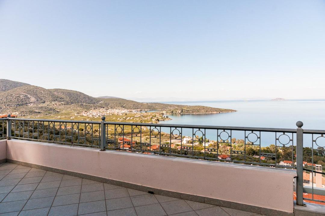 Photo of Patio Balcony in Melissopetra