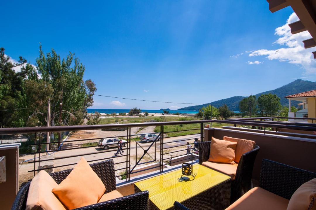 Photo of Patio Balcony in Golden Beach