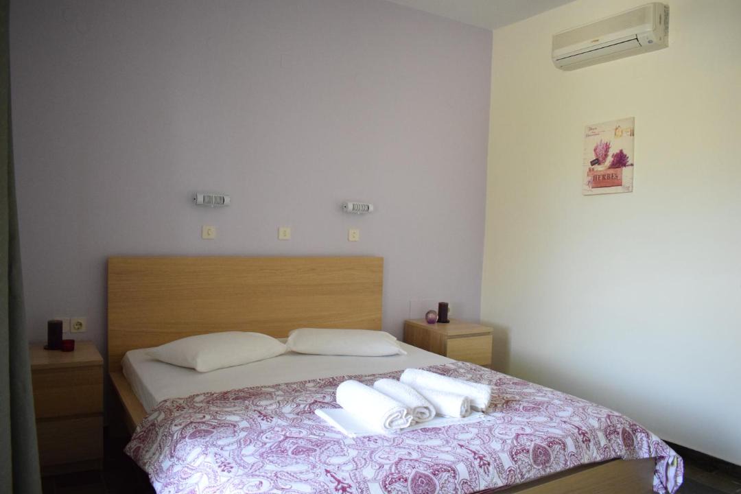Photo of Others in Lefkogeia