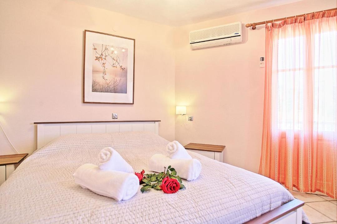Photo of Bedroom in Gaios