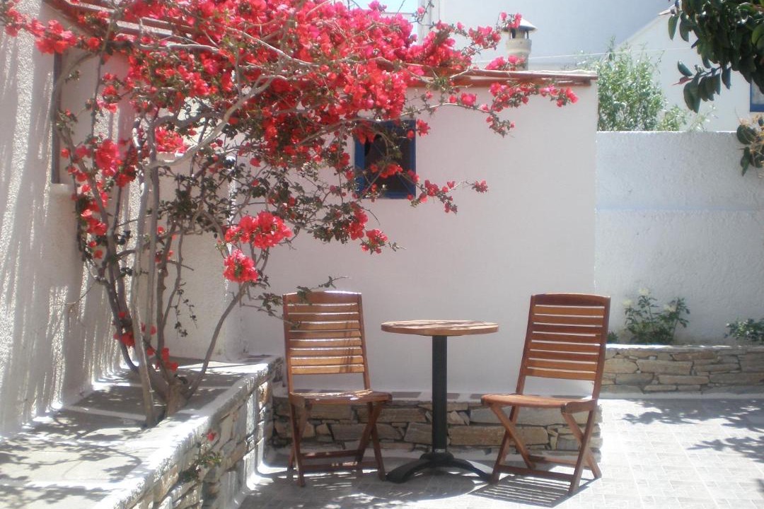 Photo of Patio Balcony in Ios