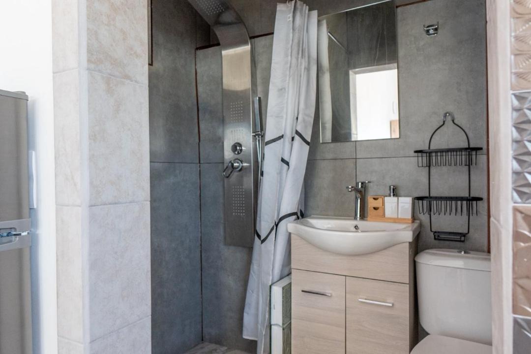 Photo of Bathroom in Neo Kalamaki