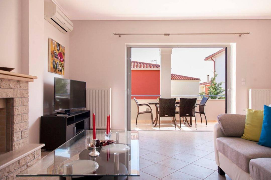 Photo of Livingroom in Marathias