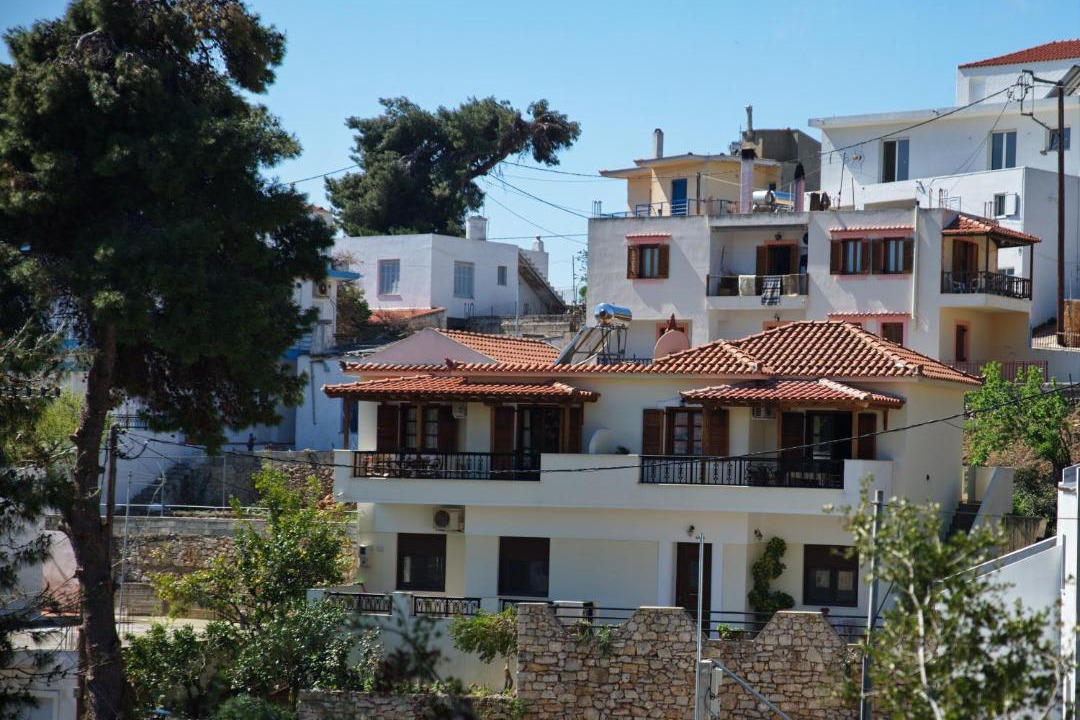 Photo of Buildings in Votsi
