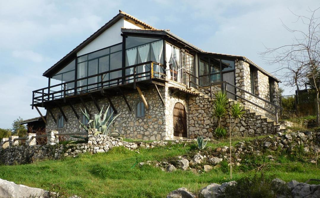 Photo of Buildings in Kavallos