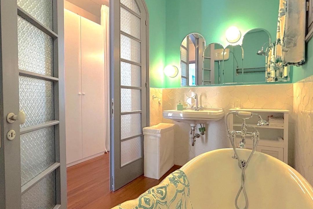 Photo of Bathroom in Pasalimani