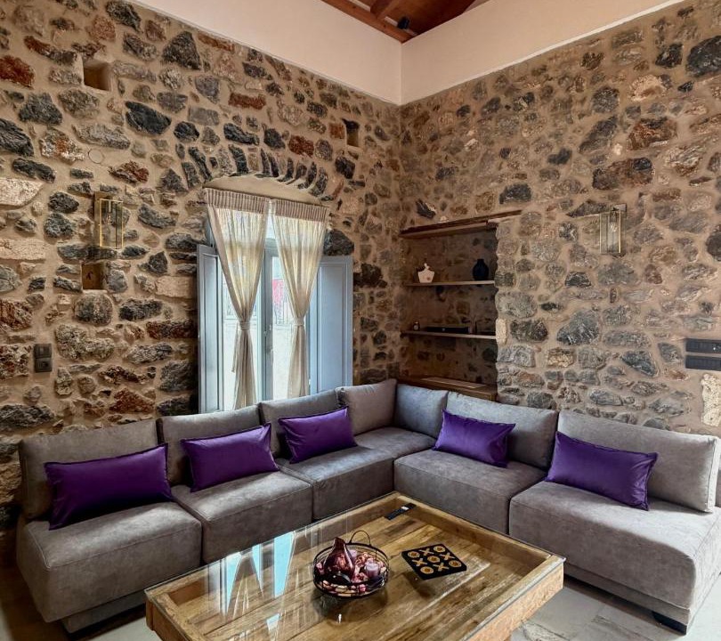 Photo of Livingroom in Pothia