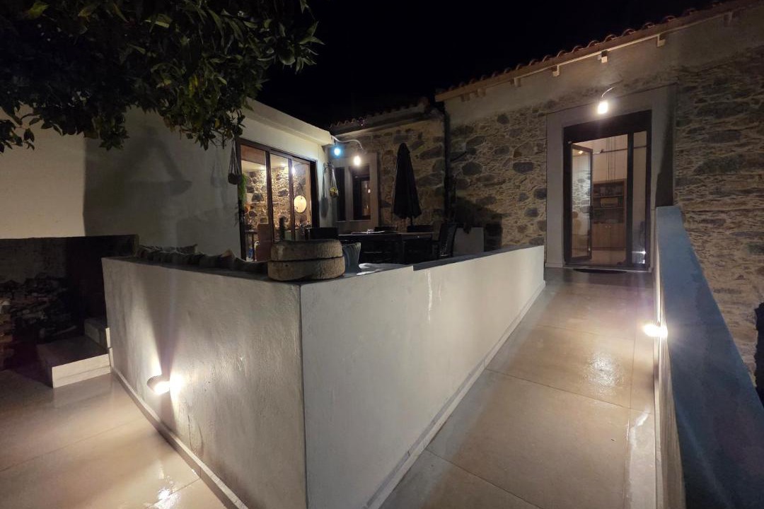 Photo of Others in Vlatos