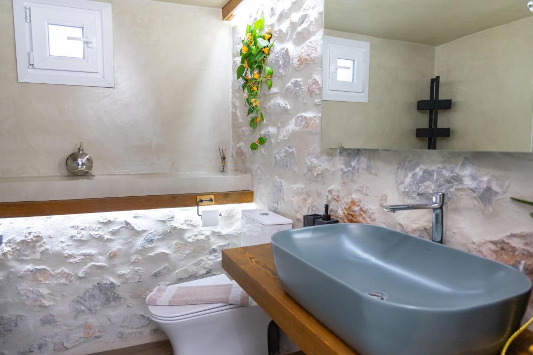 Photo of Bathroom in Areopoli