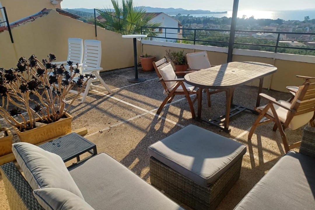 Photo of Patio Balcony in Acharavi